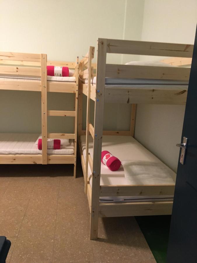 Past Or Tail Hostel ลาร์นาคา ภายนอก รูปภาพ