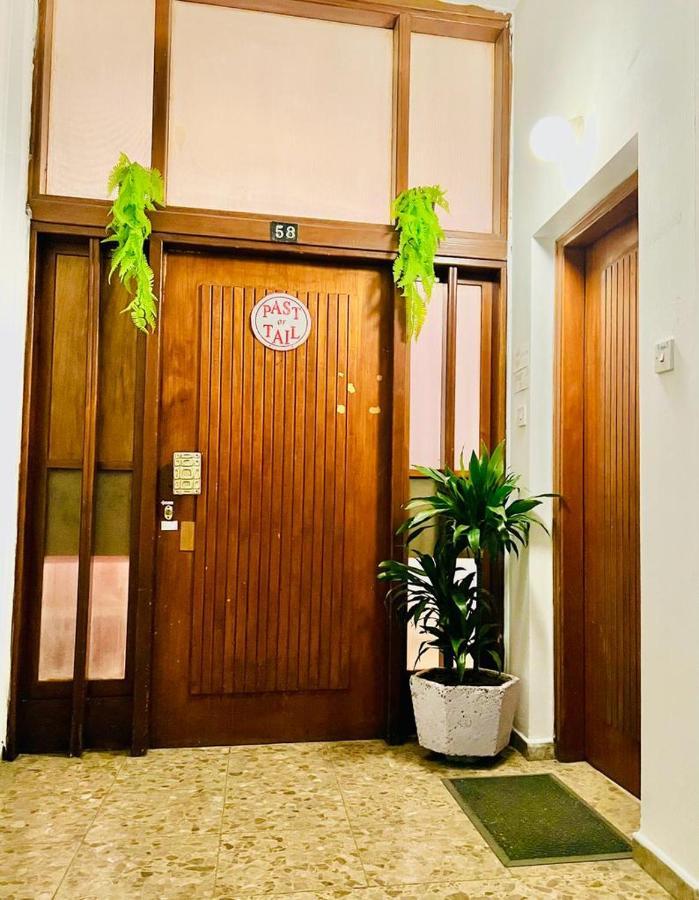 Past Or Tail Hostel ลาร์นาคา ภายนอก รูปภาพ