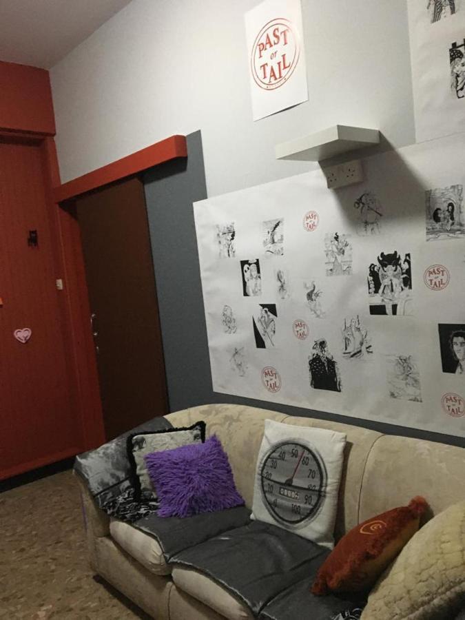 Past Or Tail Hostel ลาร์นาคา ภายนอก รูปภาพ